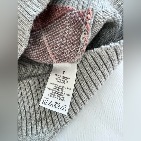 Aeropostale Grey Pink argyle cropped sweater vest Size Small - Picture 3 of 7